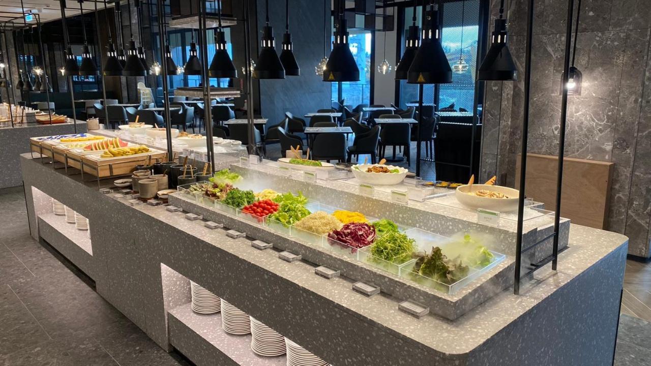 Lakeshore Hotel Hualien Taroko Shunan Kültér fotó Salad bar