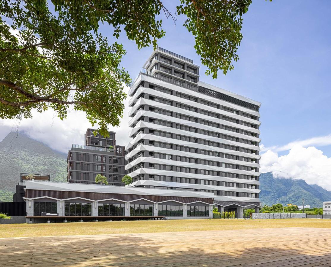 Lakeshore Hotel Hualien Taroko Shunan Kültér fotó The new campus of the University of Science and Technology of Southern China