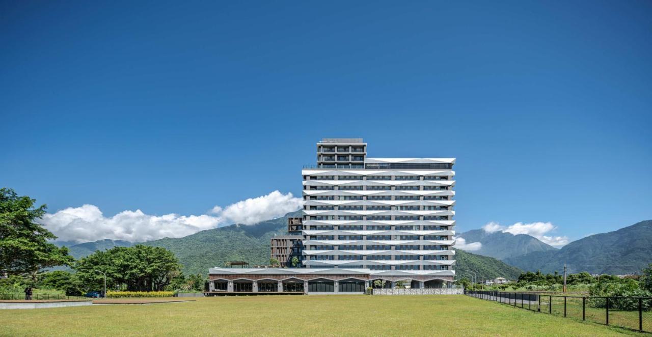 Lakeshore Hotel Hualien Taroko Shunan Kültér fotó Hwa Ya Hotel